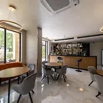 Aparthotel Emilia Romana Park