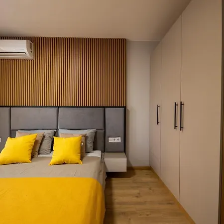 Hotel de apartamente Emilia Romana Park 3*