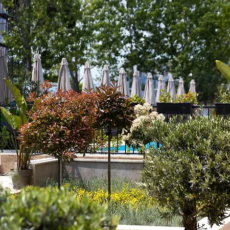 Aparthotel Emilia Romana Park Sluneční pobřeží