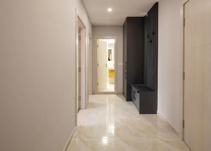 Lägenhetshotell Emilia Romana Park Slăntjev Brjag