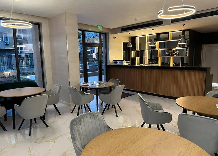 Emilia Romana Park Slăntjev Brjag