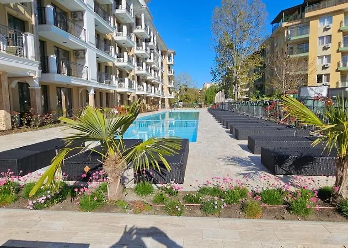 Emilia Romana Park Aparthotel