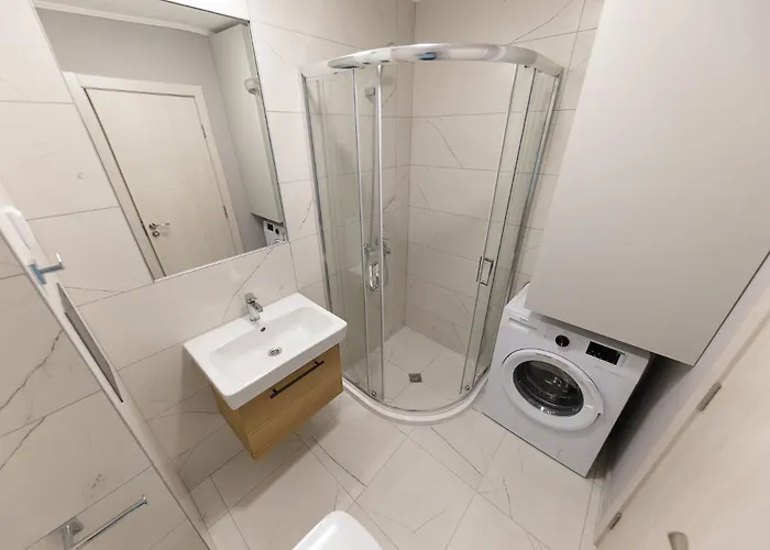 Emilia Romana Park Slăntjev Brjag