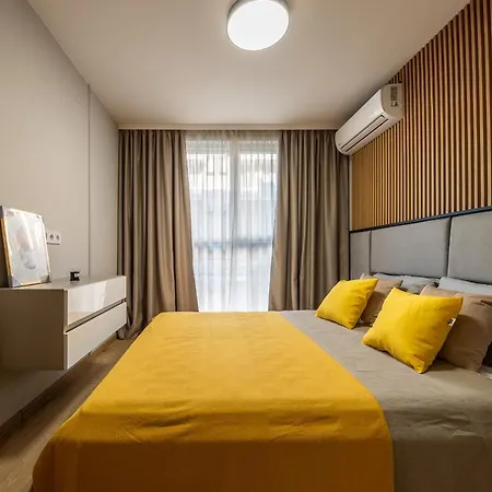 Emilia Romana Park 4*