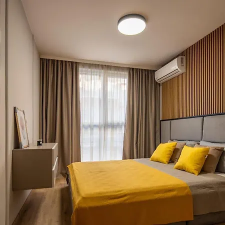 Emilia Romana Park Apart Otel 4*