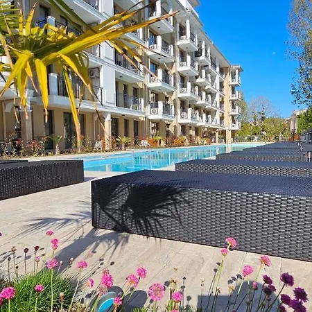 Emilia Romana Park Apart Otel Sunny Beach