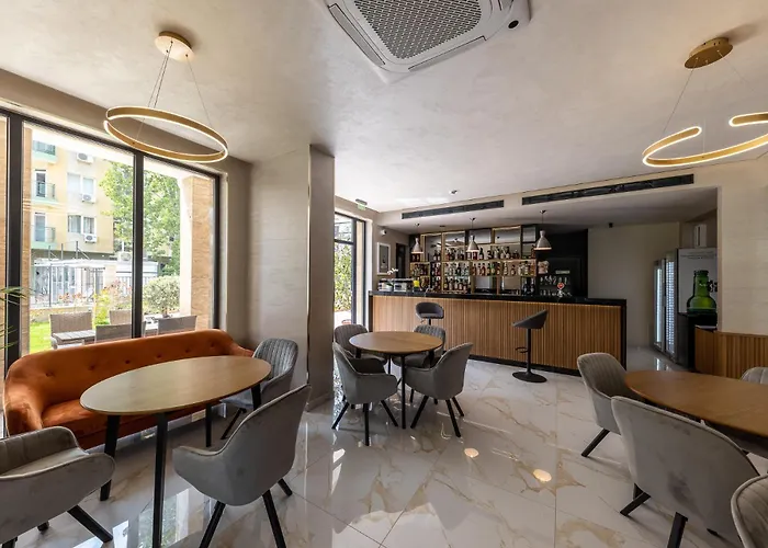 Lejlighedshotel Emilia Romana Park