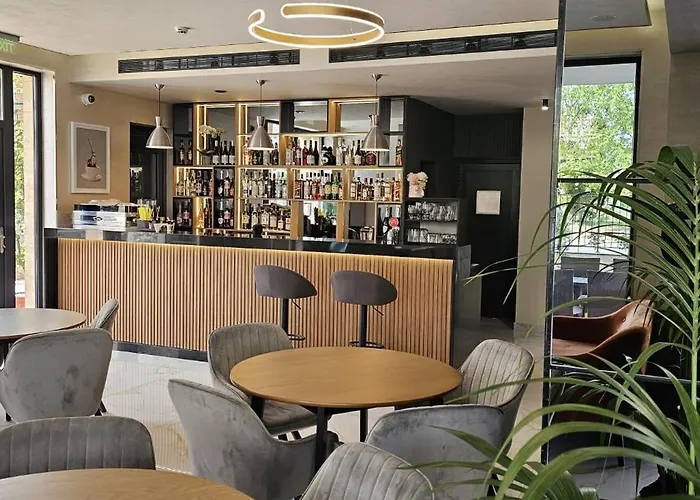 Lejlighedshotel Emilia Romana Park