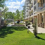 Emilia Romana Park Słoneczny Brzeg